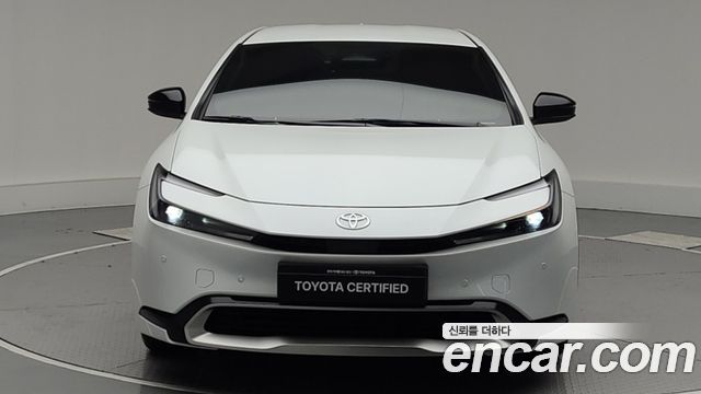 Toyota Prius 5-го поколения 2.0 PHEV SE - фото 2