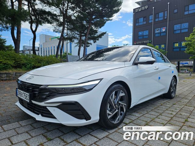 Hyundai Avante Новый CN7 1.6 Inspiration - фото 0