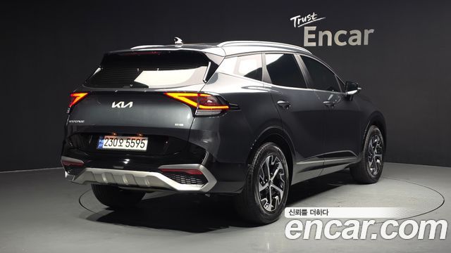 Kia Sportage 5-го поколения, гибрид Signature 2WD - фото 1