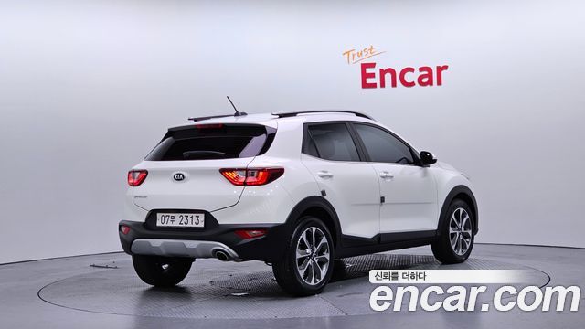 Kia Stonic 1.4 Trendy - фото 1