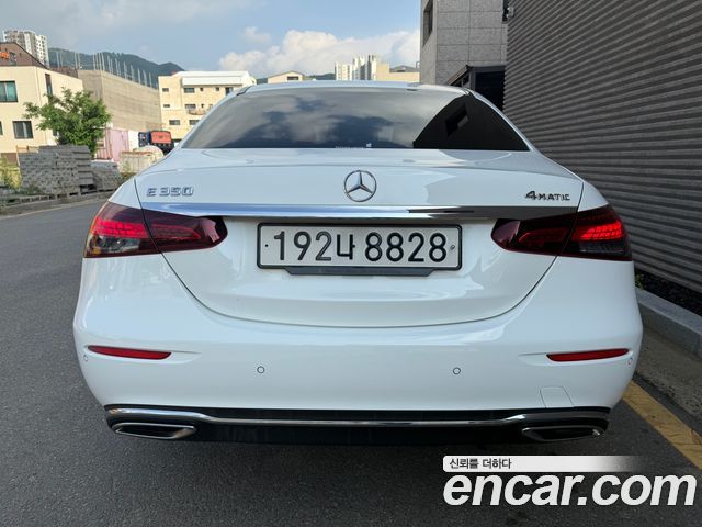 Mercedes-Benz E-Class W213 E350 4MATIC Avantgarde - фото 3