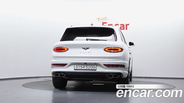 Bentley Bentayga 4.0 V8 - фото 3