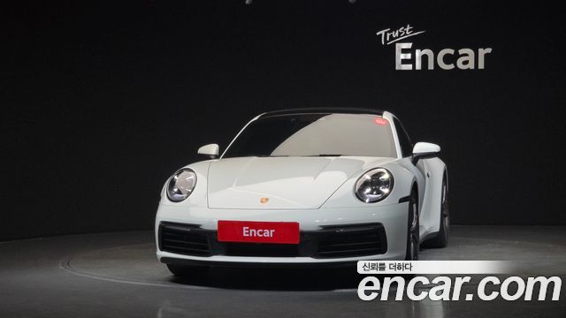 Porsche 911 Carrera 4 - фото 2