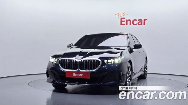 BMW 5-Series G60 530i xDrive M Sport - фото 2