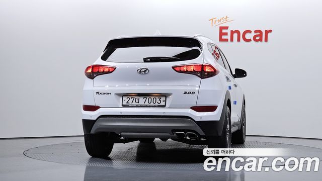Hyundai Tucson Совершенно новый Diesel 2.0 2WD Modern - фото 3