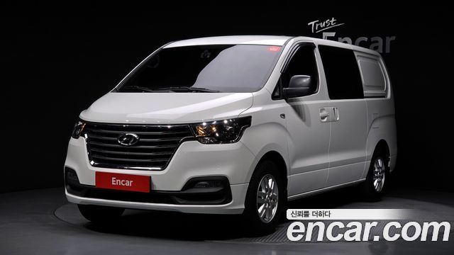 Hyundai Starex Новый Van 5-Seater Smart - фото 0