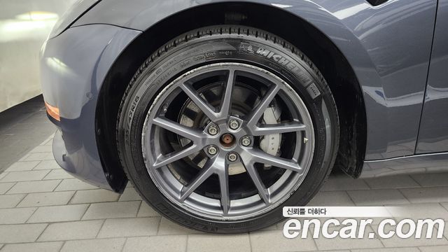 Tesla Model 3 Long Range AWD - фото 4