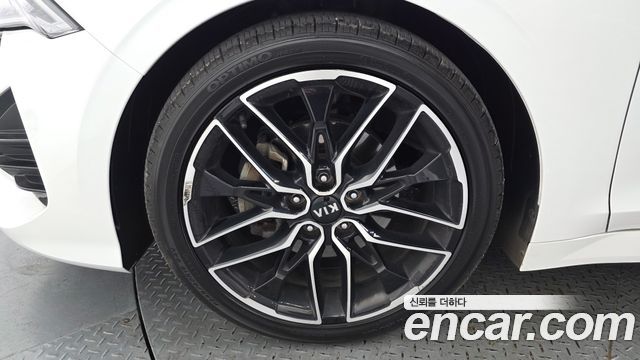 Kia K5 3-го поколения 1.6 Turbo Noblesse - фото 3