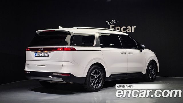 Kia Carnival 4-го поколения 9-Seater Noblesse - фото 1