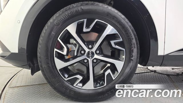 Kia Sportage 5-го поколения, гибрид Signature 2WD - фото 4