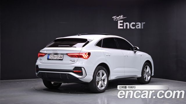 Audi Q3 F3 35 TDI Quattro Premium Sportback - фото 1