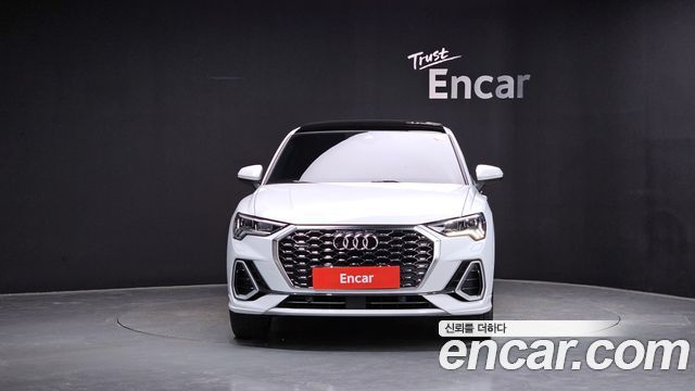 Audi Q3 F3 35 TDI Quattro Premium Sportback - фото 2