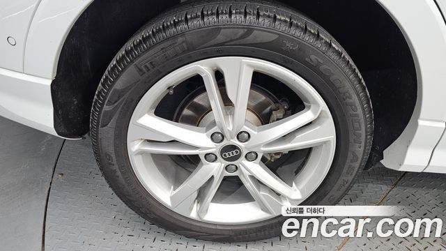 Audi Q3 F3 35 TDI Quattro Premium Sportback - фото 4