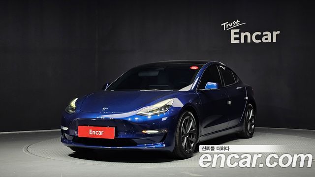 Tesla Model 3 Long Range AWD - фото 0