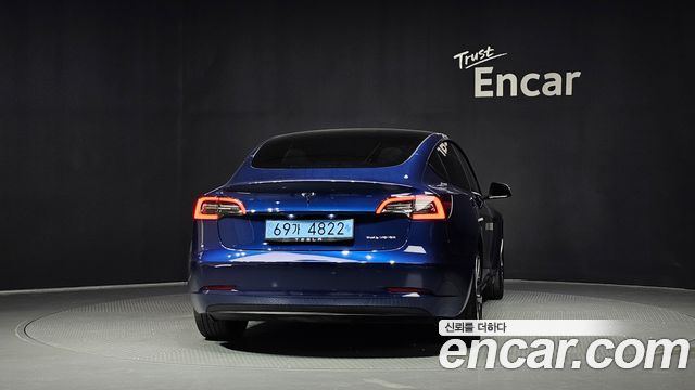Tesla Model 3 Long Range AWD - фото 3