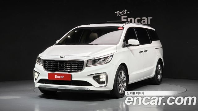 Kia Carnival Новый 9-Seater Noblesse Special - фото 0