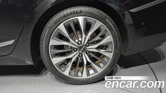Kia K8 2.5 Gasoline 2WD Signature - фото 4