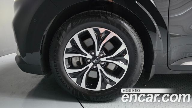 Kia Carnival 4-го поколения Gasoline 11-Seater Signature - фото 4