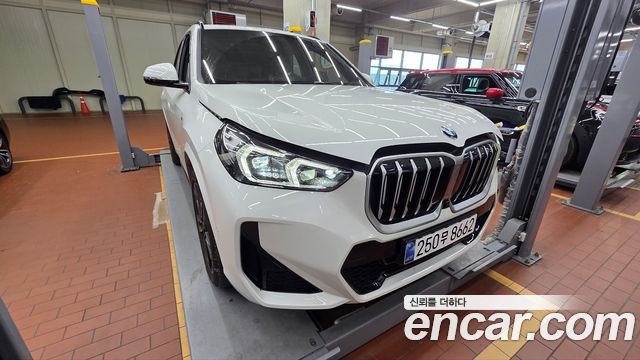 BMW X1 U11 xDrive 20i M Sport - фото 0