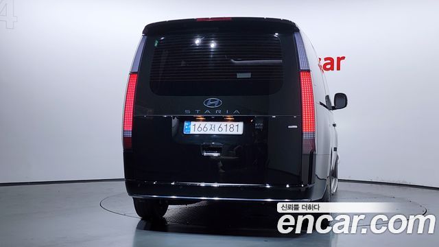 Hyundai Staria 4WD Lounge 7-Seater Inspiration - фото 3