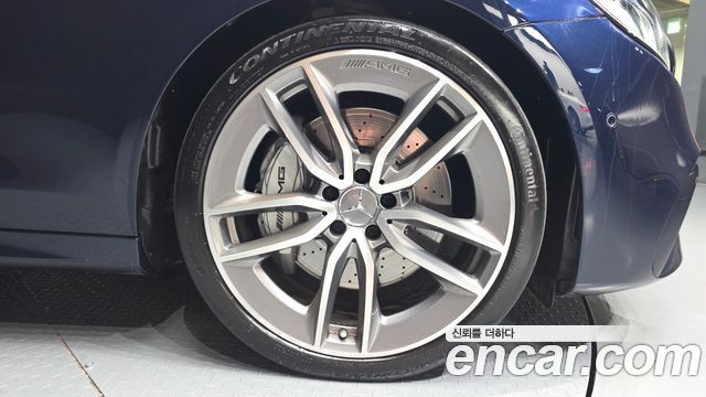 Mercedes-Benz E-Class W213 E53 AMG 4MATIC+ - фото 4