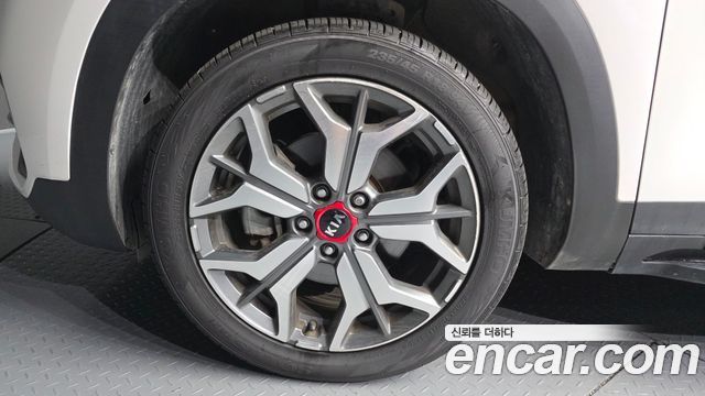 Kia Seltos Gasoline 1.6 Turbo 4WD Noblesse - фото 4