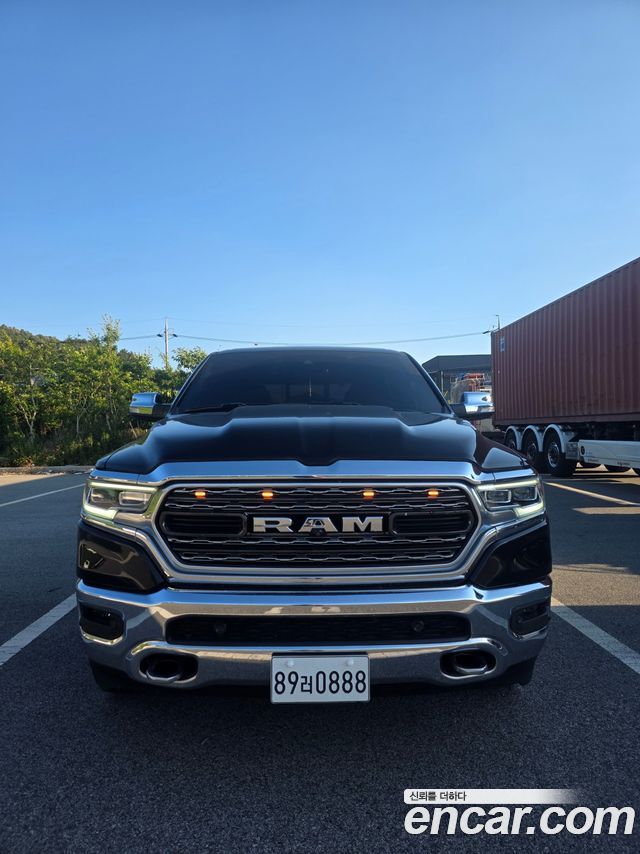 Dodge Ram Pick Up 5.7 - фото 0