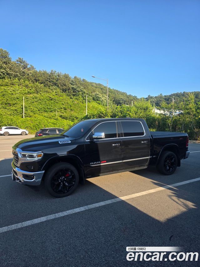 Dodge Ram Pick Up 5.7 - фото 2