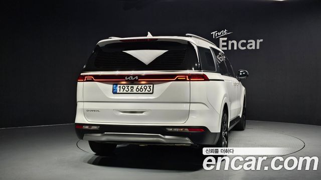 Kia Carnival 4-го поколения 9-Seater Noblesse - фото 3