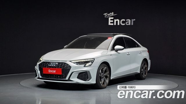 Audi A3 40 TFSI Premium - фото 0