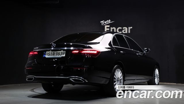 Mercedes-Benz E-Class W213 E250 Exclusive - фото 1