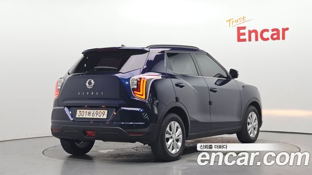 SsangYong Tivoli Diesel 1.6 2WD V3 - фото 1