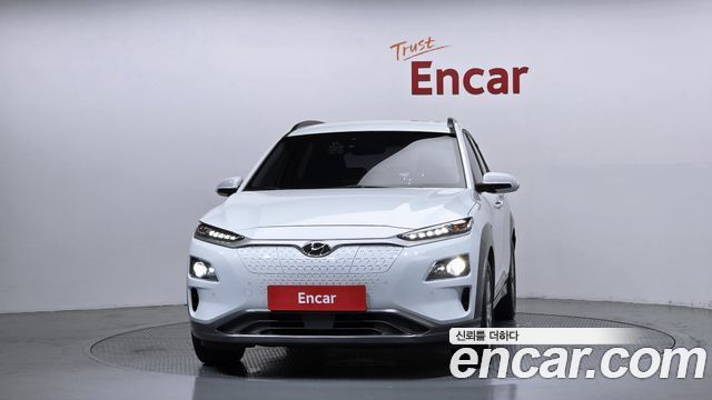 Hyundai Kona Premium - фото 2