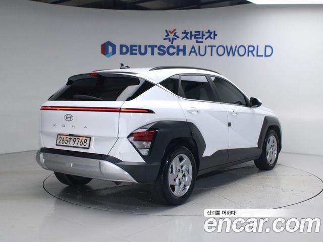 Hyundai Kona SX2 Gasoline 2.0 2WD Premium - фото 1