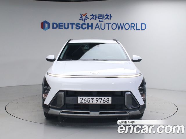 Hyundai Kona SX2 Gasoline 2.0 2WD Premium - фото 2