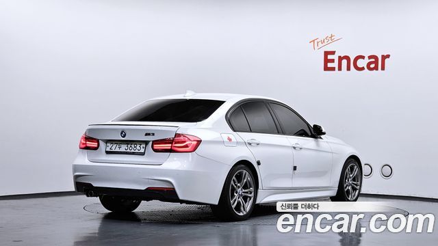 BMW 3-Series F30 320d M Sport - фото 1