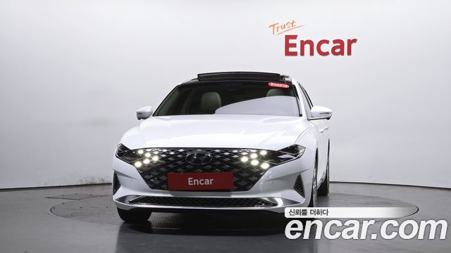 Hyundai Grandeur Новый IG, гибрид Calligraphy - фото 1