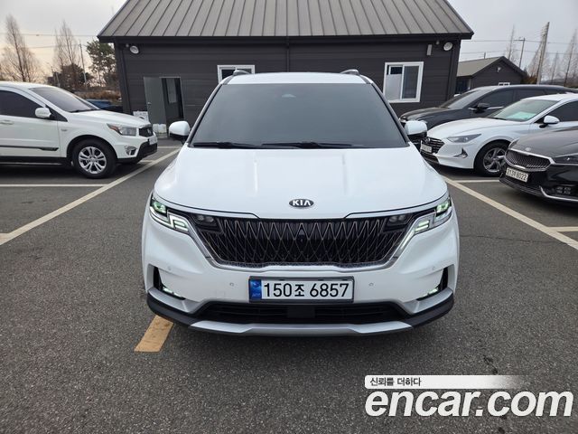 Kia Carnival 4-го поколения 9-Seater Prestige - фото 1