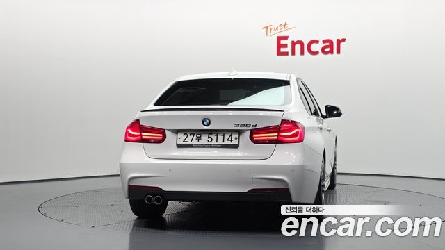 BMW 3-Series F30 320d M Sport - фото 3