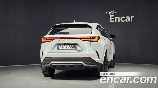 Lexus NX 2-го поколения F-Sport - фото 3