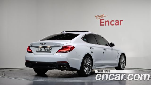Genesis G70 2.2D AWD Elite - фото 1