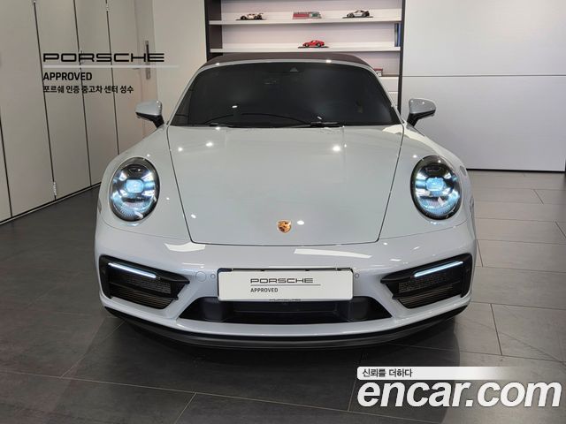 Porsche 911 Carrera 4 GTS Cabriolet - фото 2