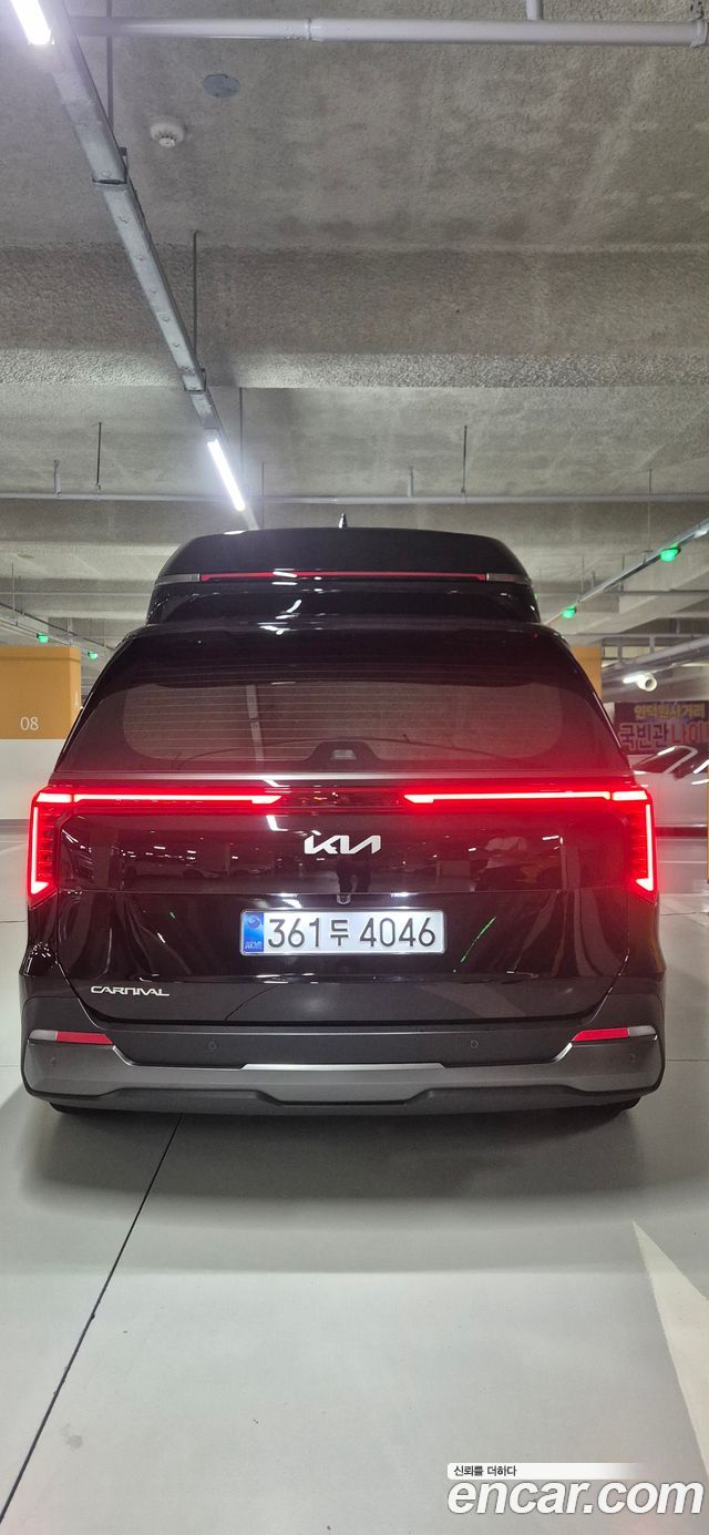 Kia Carnival Новый 4-го поколения Gasoline 9-Seater Hi Limousine (7-seater Limousine(Special vehicle) - фото 3