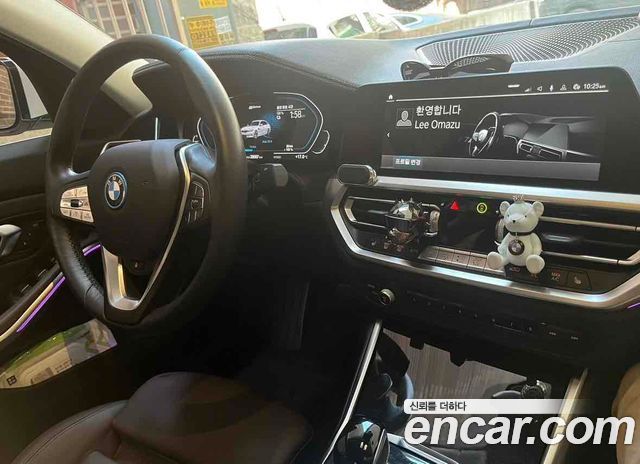 BMW 3-Series G20 330e Luxury - фото 4