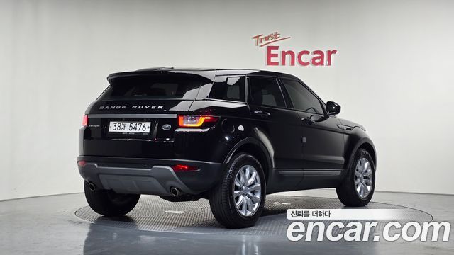 Land Rover Range Rover Evoque 2.0 TD4 SE - фото 1