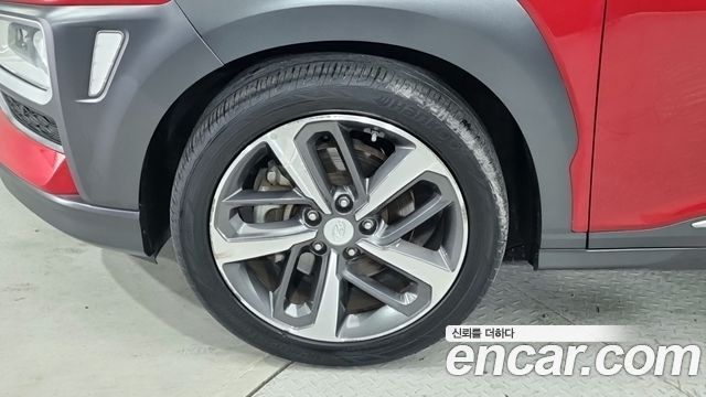 Hyundai Kona 1.6 Turbo 2WD Premium - фото 4