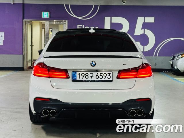 BMW 5-Series G30 530i M Sport Package Plus - фото 3