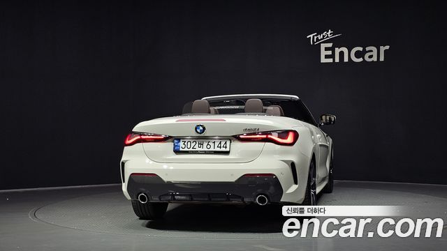 BMW 4-Series G22 420i M Sport Convertible - фото 3
