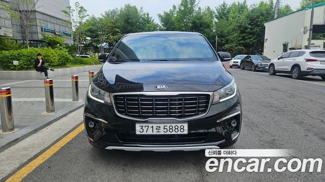 Kia Carnival Новый 9-Seater Prstige - фото 2