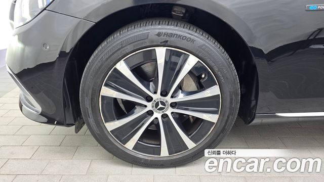 Mercedes-Benz E-Class W213 E300e 4MATIC Exclusive - фото 4